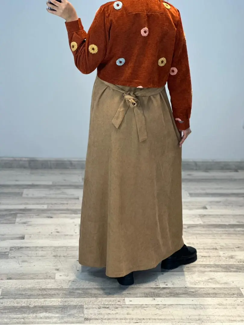 ست كت و سارافون مخمل كبريتي خامه دوزي(كد ٧٦٩)