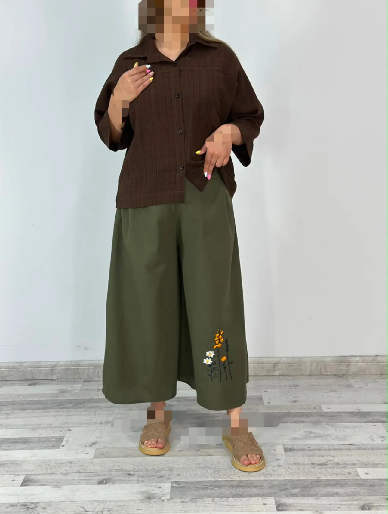 شلوار لینن گلدوزی (کد ٨٩٩)