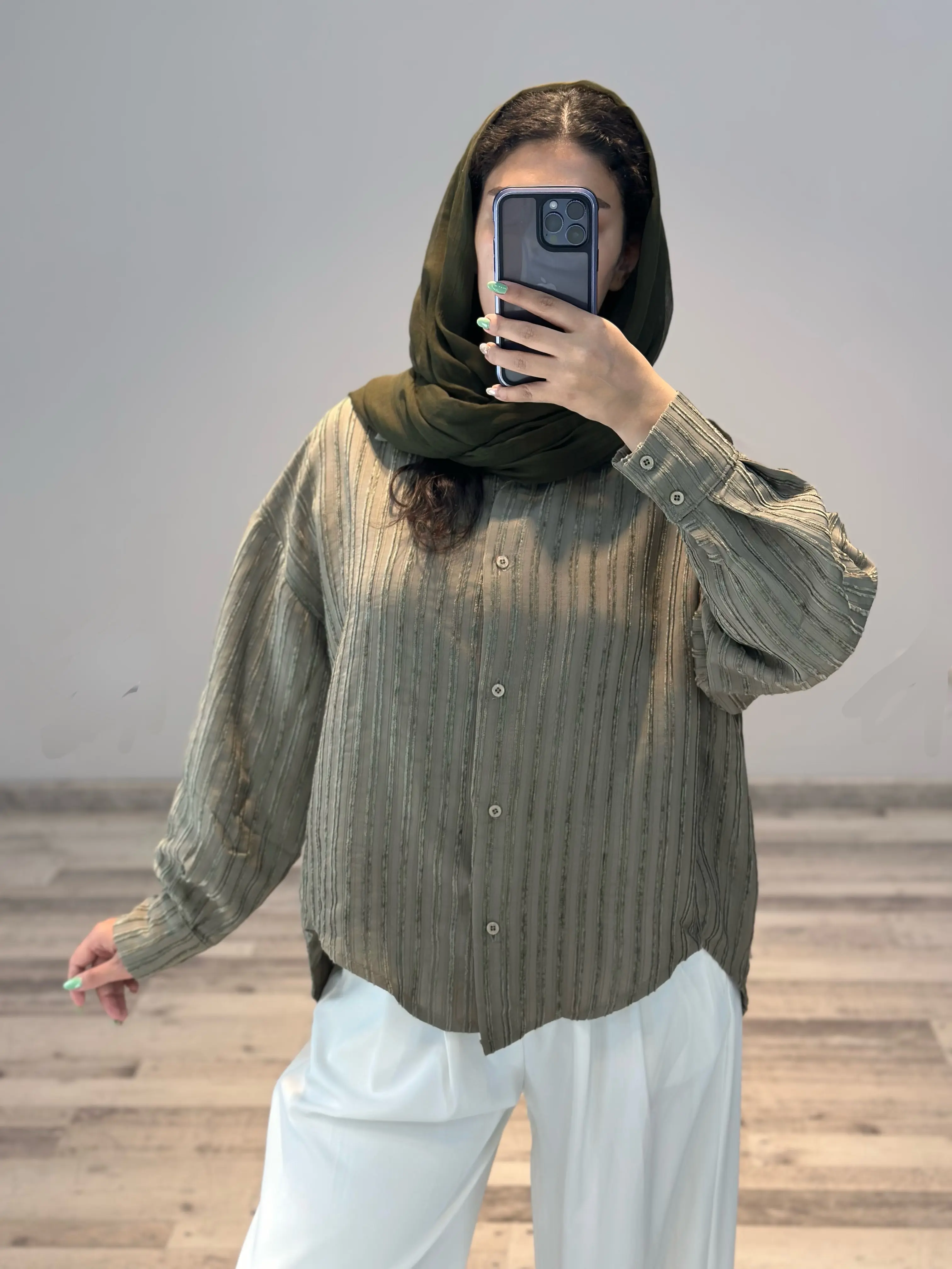بلوز طرح برجسته کد 825
